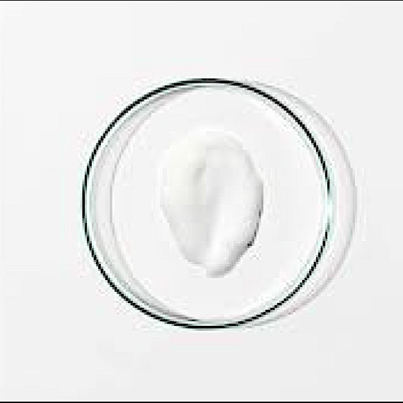 Grown Alchemist Age-Repair Gel Masque
Pomegranate Extract & Peptide Complex - Picture 4 of 4